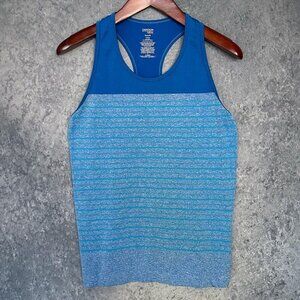 Danskin Now Racerback Tank Top, Loose Fit M